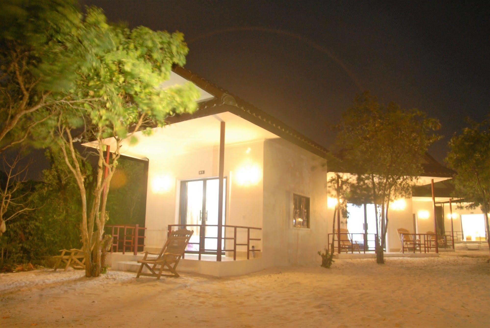 Home Stay Resort Koh Rong Sanloem Bagian luar foto
