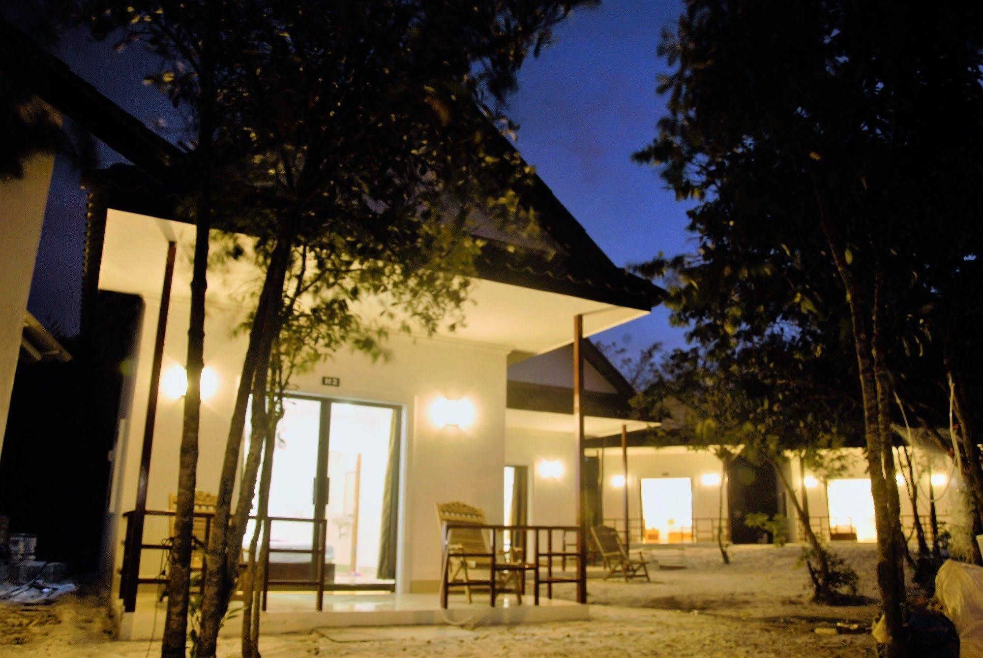 Home Stay Resort Koh Rong Sanloem Bagian luar foto