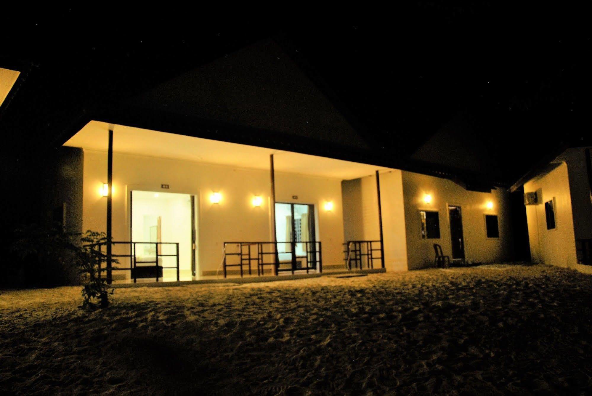 Home Stay Resort Koh Rong Sanloem Bagian luar foto