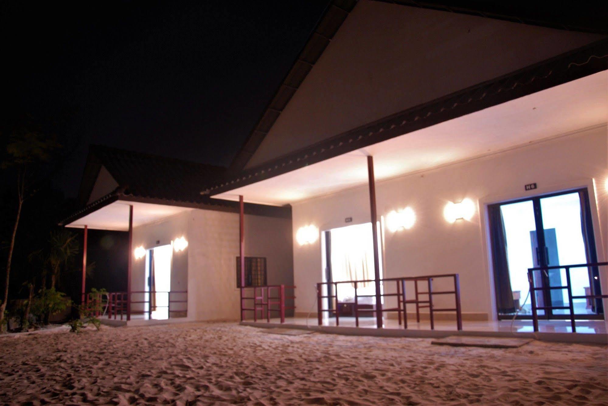 Home Stay Resort Koh Rong Sanloem Bagian luar foto