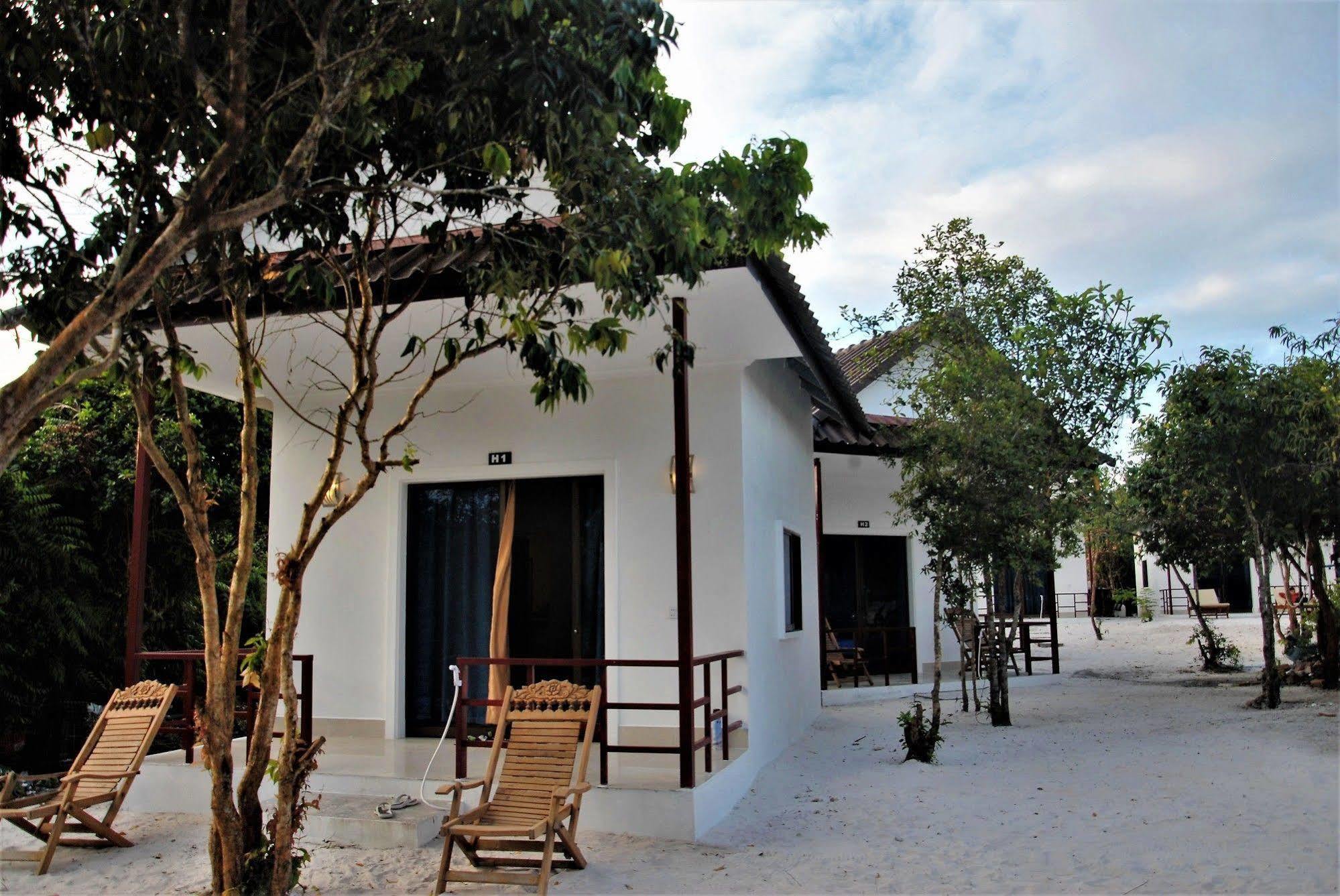 Home Stay Resort Koh Rong Sanloem Bagian luar foto